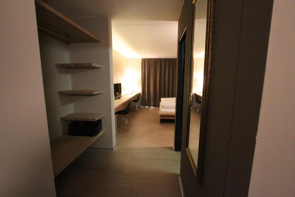 Hotel Des Alpes Флимс Экстерьер фото
